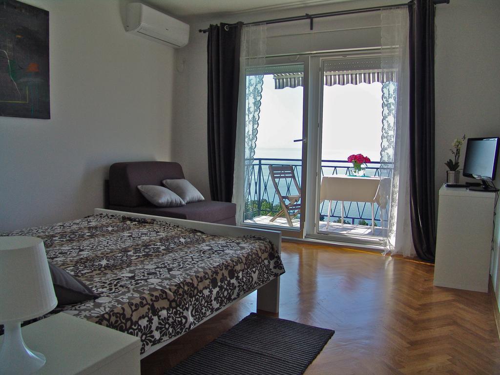 Apartment Ellalinda Opatija Bagian luar foto